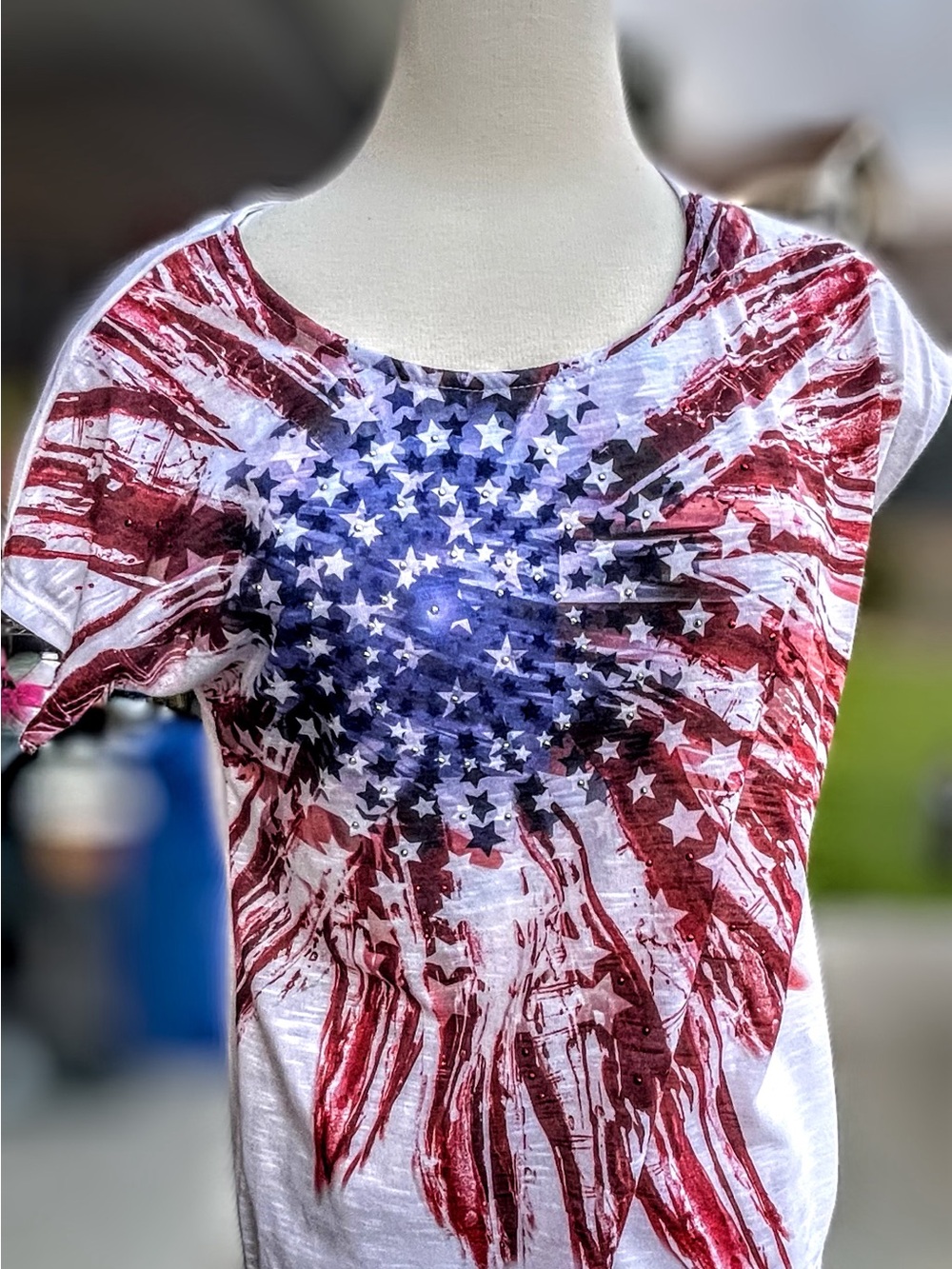 Sonoma White Short Sleeve Tee with Red & Blue Starburst Flag Print